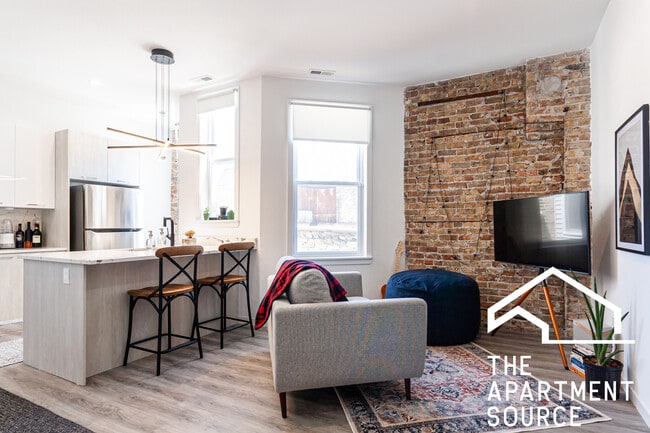 2743 W Division St in Chicago, IL - Building Photo - Building Photo