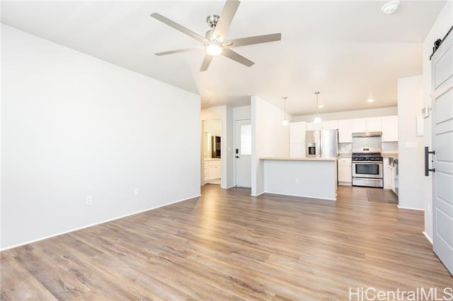 property at 913422-3422 Kiki St