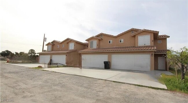 1101 S Potro Ave in Pahrump, NV - Building Photo - Building Photo