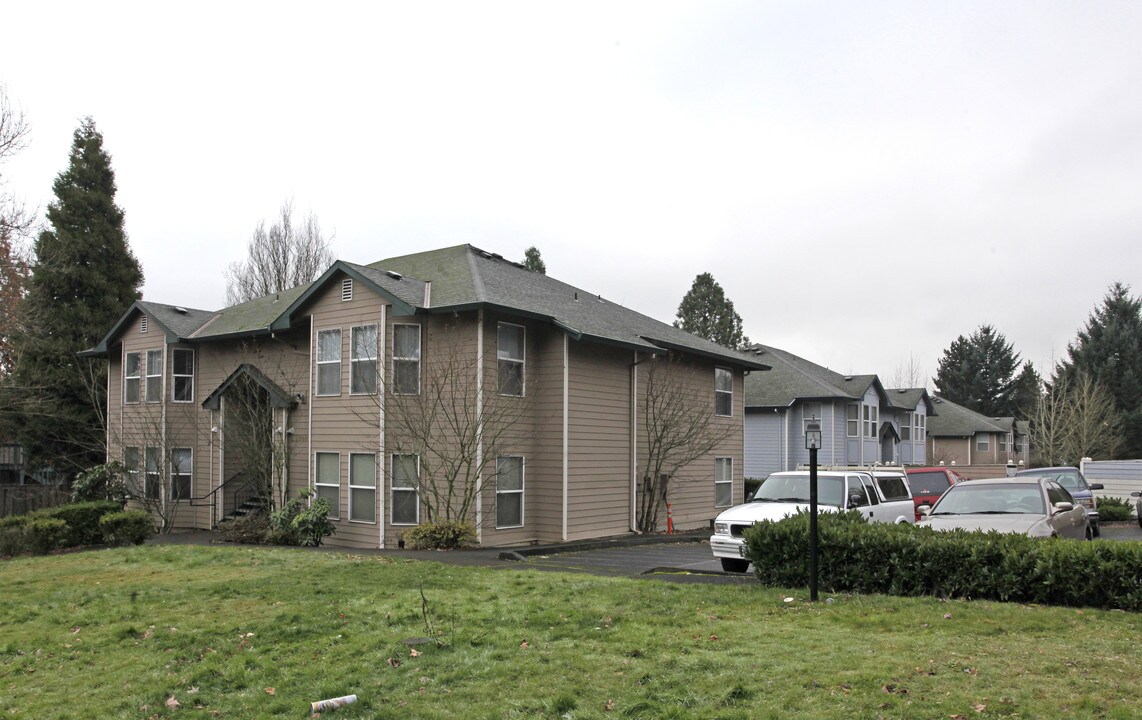 Fisher Apartments in Beaverton, OR - Building Photo