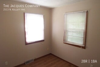 2513 N Kellett Ave in Springfield, MO - Building Photo - Building Photo