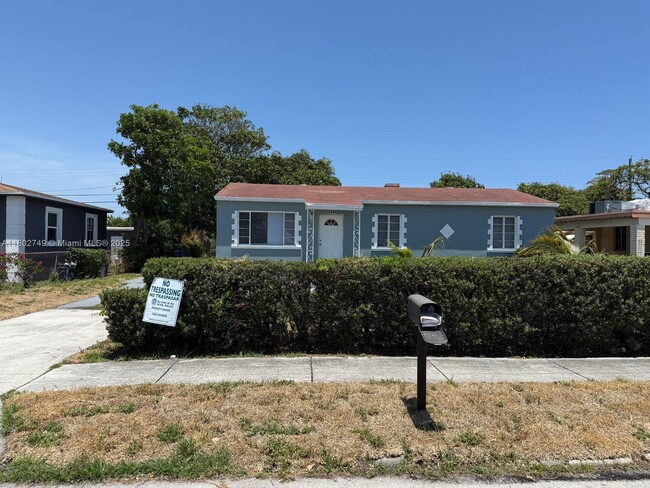 property at 350 W 27th St