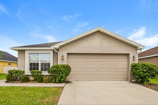 3722 Ricky Ln in St. Cloud, FL - Building Photo