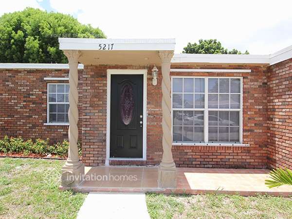 5217 NE 2nd Ave in Fort Lauderdale, FL - Building Photo - Building Photo