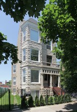 5482 S Woodlawn Ave in Chicago, IL - Building Photo - Building Photo