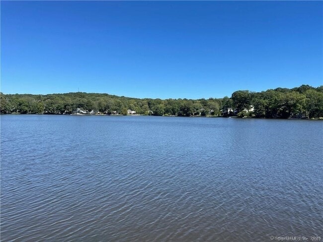 69 Fall Mountain Lake Rd in Plymouth, CT - Building Photo - Building Photo