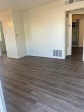 309 Griffiths St in Bakersfield, CA - Building Photo - Building Photo
