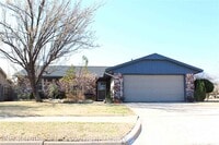 6918 SW Bainbridge Ave