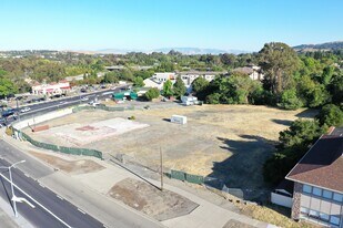 San Ramon Valley BVD Apartments in San Ramon, CA - Building Photo