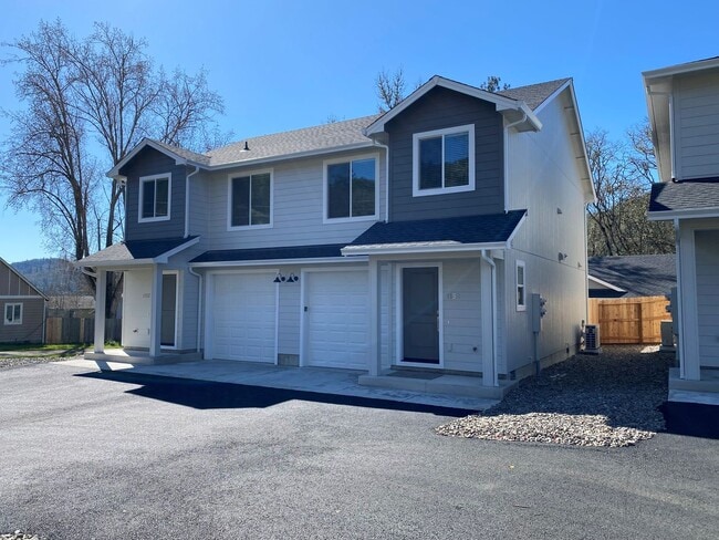 property at 1152-1154 NE Rifle Range St