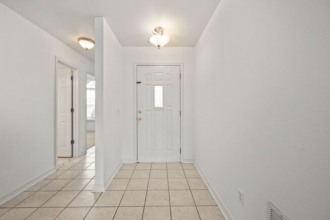 911 SW Cheyenne Dr in Bentonville, AR - Building Photo - Building Photo