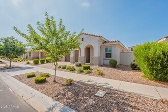 9763 E Research Ave in Mesa, AZ - Building Photo - Building Photo