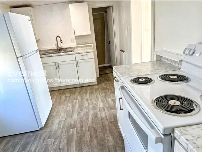 102 Chestnut St in Newark, OH - Building Photo - Building Photo