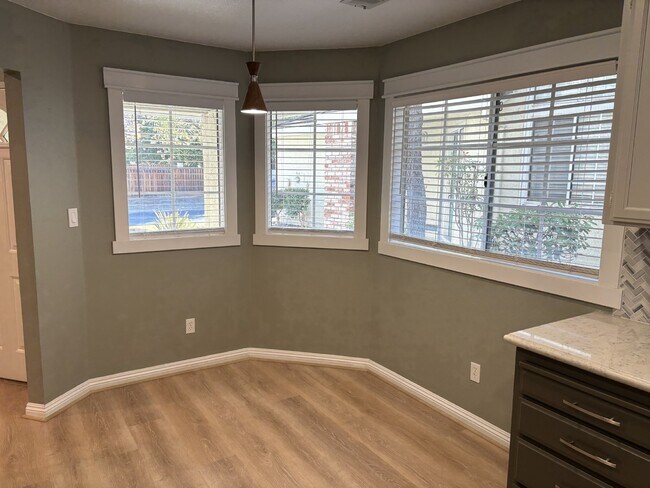 5218 Pebble Glen Dr in Concord, CA - Building Photo - Building Photo