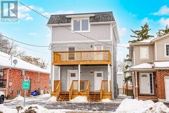 35 St George St in Brantford, ON - Building Photo - Building Photo