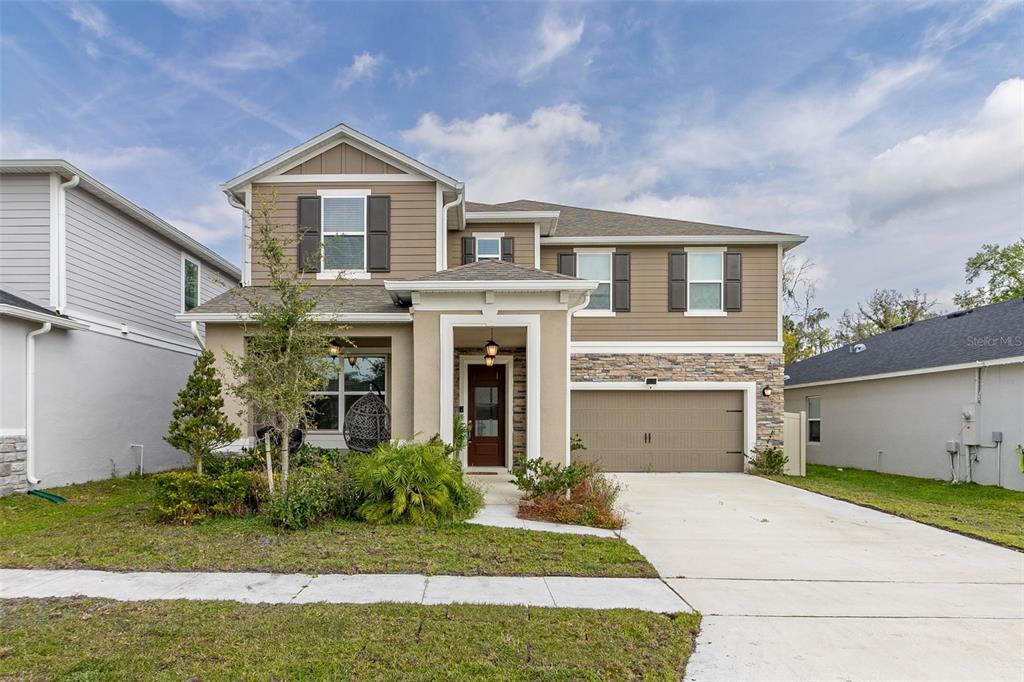 1262 Augustus Dr in Davenport, FL - Building Photo