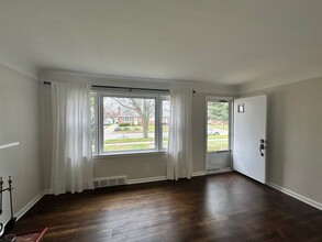 9918 Shadyside St in Livonia, MI - Building Photo - Building Photo