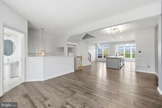 8429 Hallie Rose St in Alexandria, VA - Building Photo - Building Photo