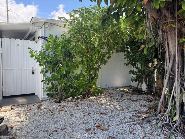 property at 2796 SW 34th Ct