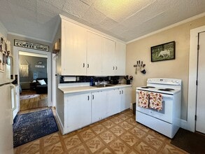 87 High St in Saco, ME - Building Photo - Building Photo