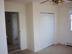923 W Park Ave in Long Beach, NY - Building Photo - Building Photo