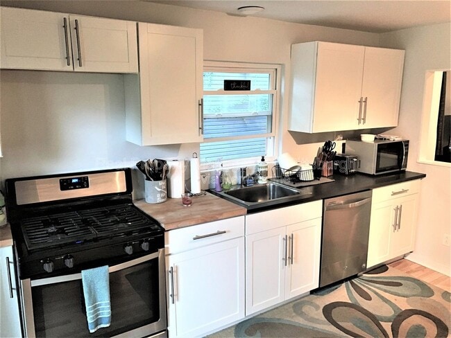 property at 5619 E Liberty Blvd