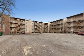 7643 S Stewart Ave in Chicago, IL - Foto de edificio - Building Photo