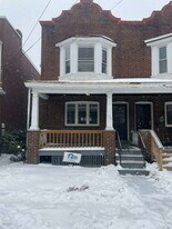 136 S Spring Ave in Greensburg, PA - Building Photo