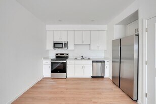 2030 Millennium Wy in Hanford, CA - Building Photo