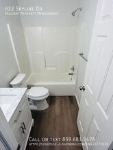 622 Skyline Dr in Florence, KY - Building Photo - Building Photo