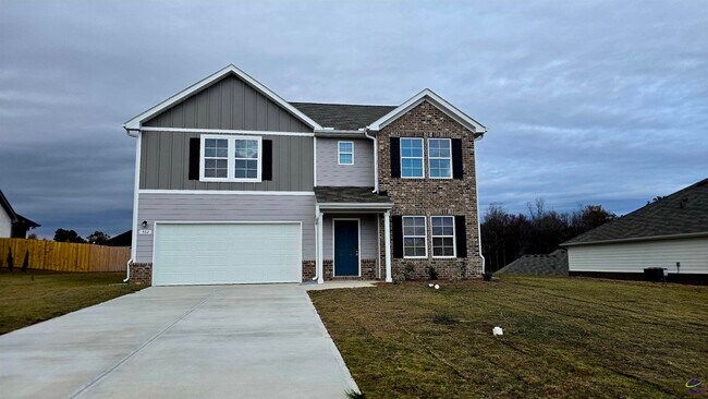 502 Liberty Hall Dr in Bonaire, GA - Building Photo - Building Photo