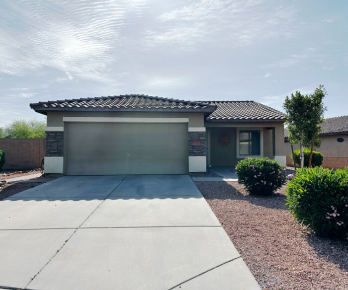 5295 S Dove Rock in Buckeye, AZ - Building Photo