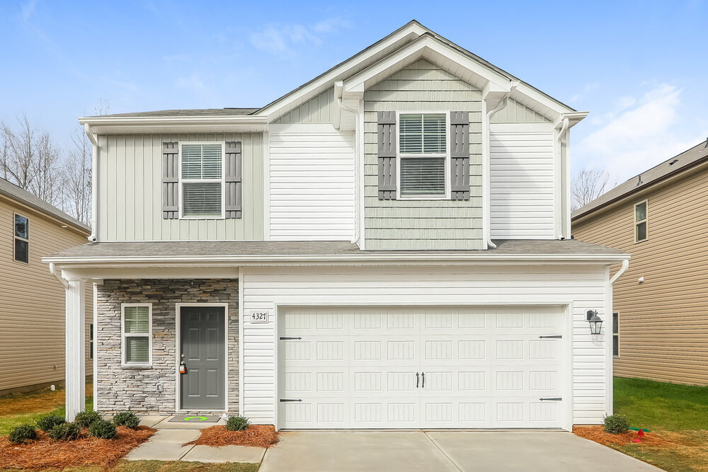 4327 Drifter Dr in Charlotte, NC - Building Photo