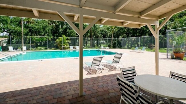 property at 904 Byron Ln