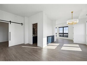 4917 Eden Ave in Edina, MN - Building Photo - Building Photo