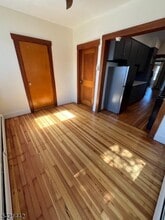 1 Laurel Pl in East Rutherford, NJ - Building Photo - Building Photo