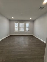 811 S 13th St, Unit 3 in Newark, NJ - Foto de edificio - Building Photo