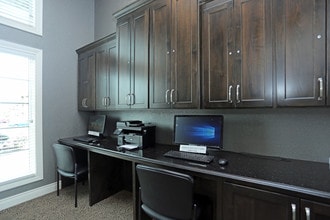 The Plaza Apartments in Joplin, MO - Building Photo - Interior Photo