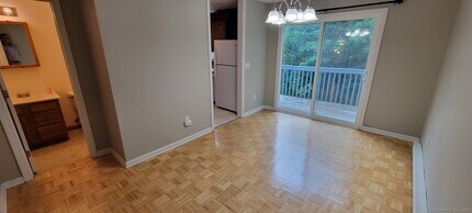 61 Taylor Ave in Bethel, CT - Building Photo - Building Photo