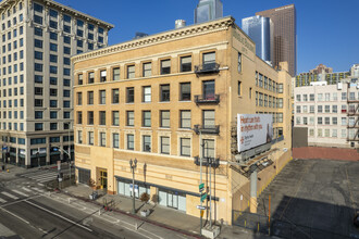 Douglas Building Lofts in Los Angeles, CA - Building Photo - Building Photo