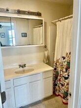 401 Columbia St, Unit 2 in Cambridge, MA - Building Photo - Building Photo