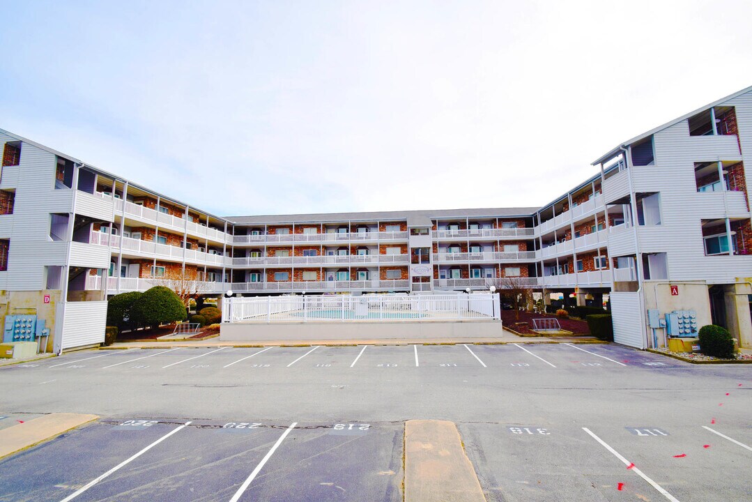 5500 Coastal Hwy, Unit 319D in Ocean City, MD - Building Photo