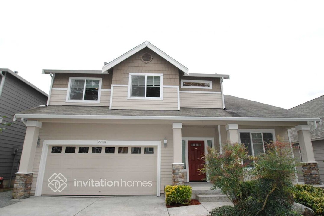 22304 68th Pl West in Mountlake Terrace, WA - Foto de edificio