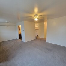 506 E 1935 N in Cedar City, UT - Building Photo - Interior Photo