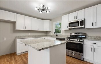 1705 Herby Dr in Jeffersonville, IN - Building Photo - Building Photo