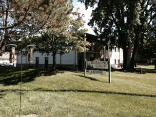 Rosalind Court in Racine, WI - Building Photo - Building Photo