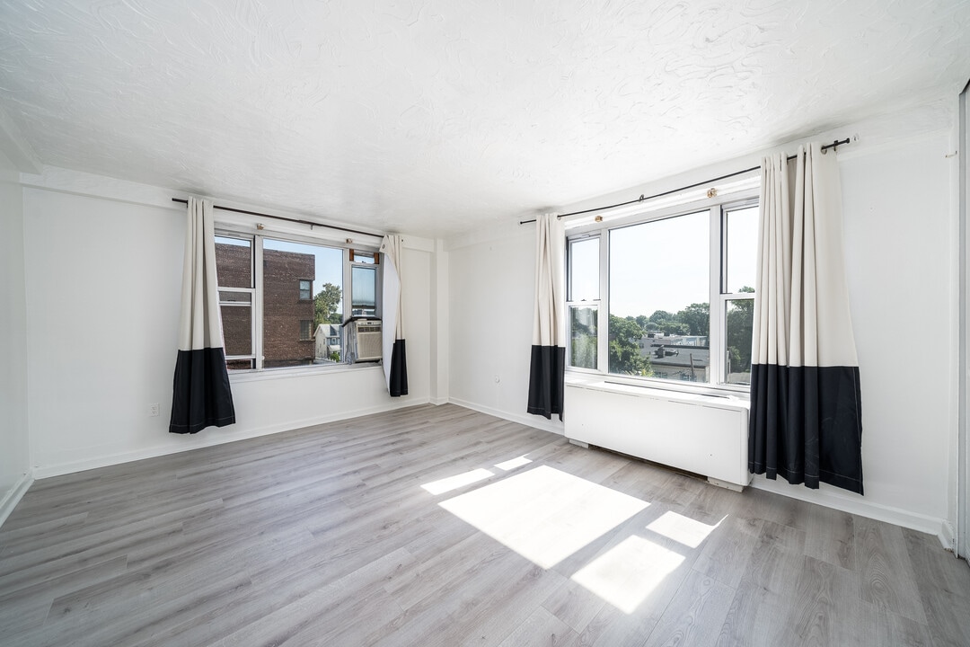 276 Prospect St, Unit 2F in East Orange, NJ - Building Photo