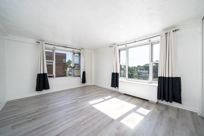 property at 276 Prospect St