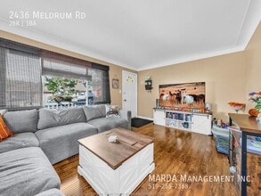 2436 Meldrum Rd in Windsor, ON - Building Photo - Building Photo