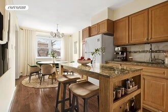 1277 E 82nd St in Brooklyn, NY - Foto de edificio - Building Photo